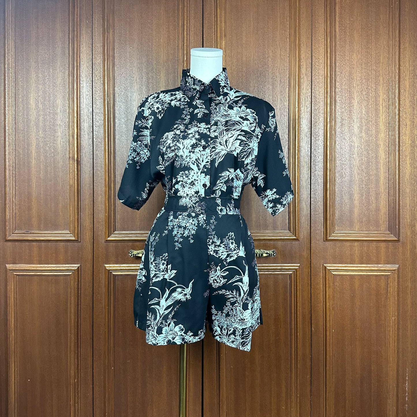 Lalune Blouse and Shorts Matching Set