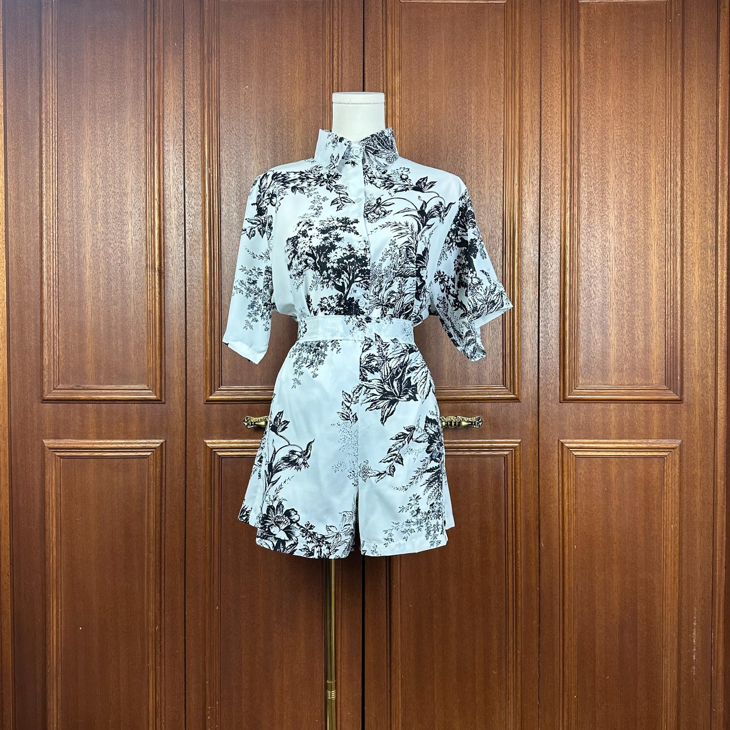 Lalune Blouse and Shorts Matching Set